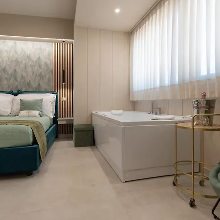 Nery Luxury Sea View 招待所