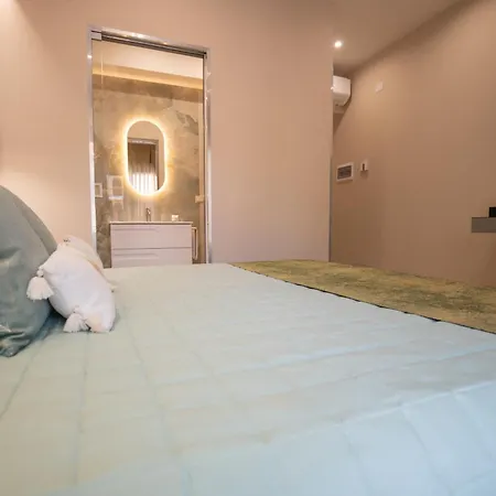 Nery Luxury بيت ضيافة
