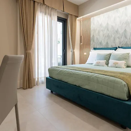 Nery Luxury Sea View 招待所