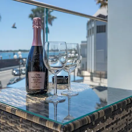 招待所 Nery Luxury Sea View
